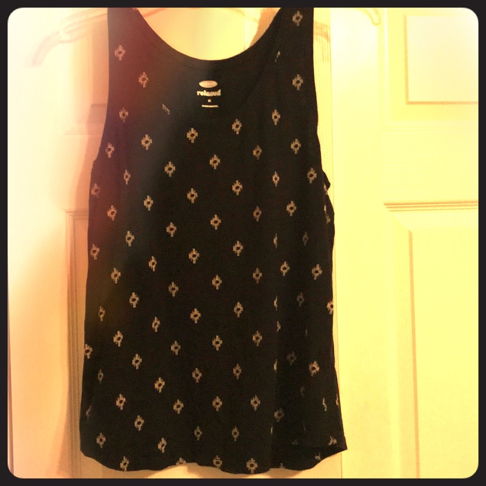 Relaxed Black Tee